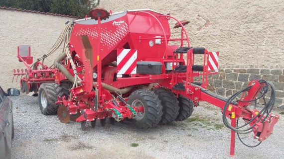 Secí stroj Kverneland U-drill 3 m Secí stroj Kverneland U-drill 3 m